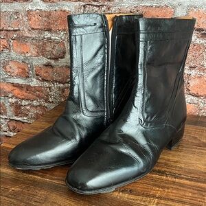 Vintage black Leather Boots